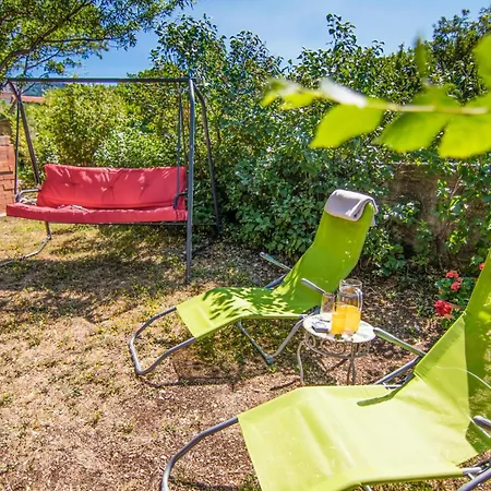2 Bedroom Awesome In *